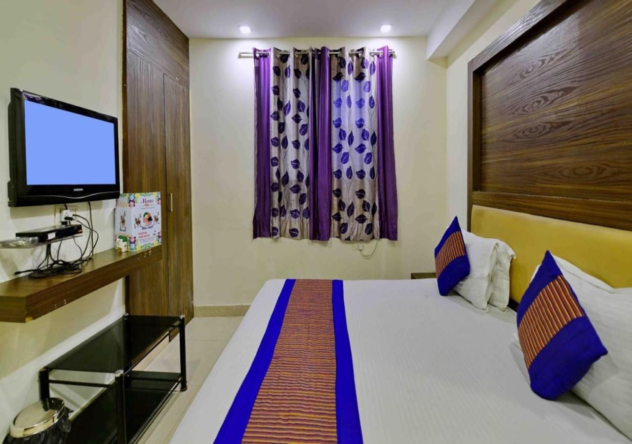 ניו דלהי Hotel Perfect Spot- Main Bazar - Walking Metro Station מראה חיצוני תמונה